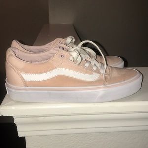 Women’s pink Vans